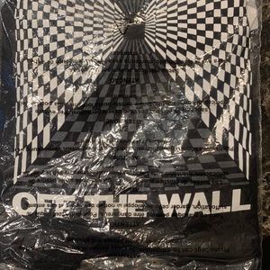 VANS black long sleeve TShirt.